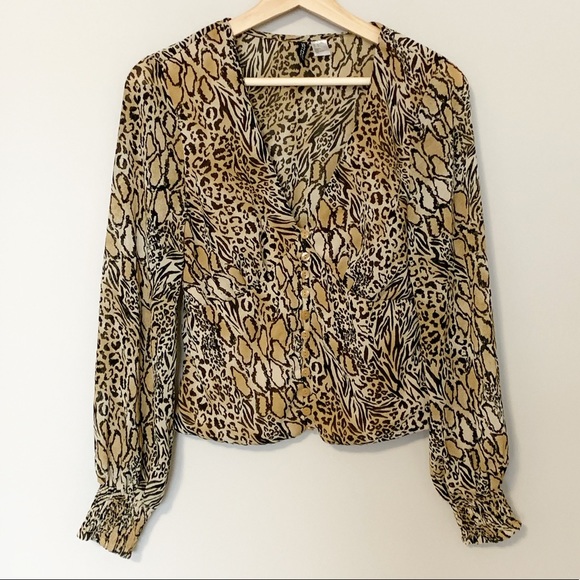 H&M Divided Cheetah Print Blouse - SZ6 - Picture 1 of 6